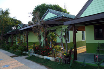 Sanghirun Resort Pran Buri Extérieur photo